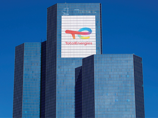 TotalEnergies Joins Forces with Air Liquide  to Decarbonise its Refineries in Northern Europe with Green Hydrogen