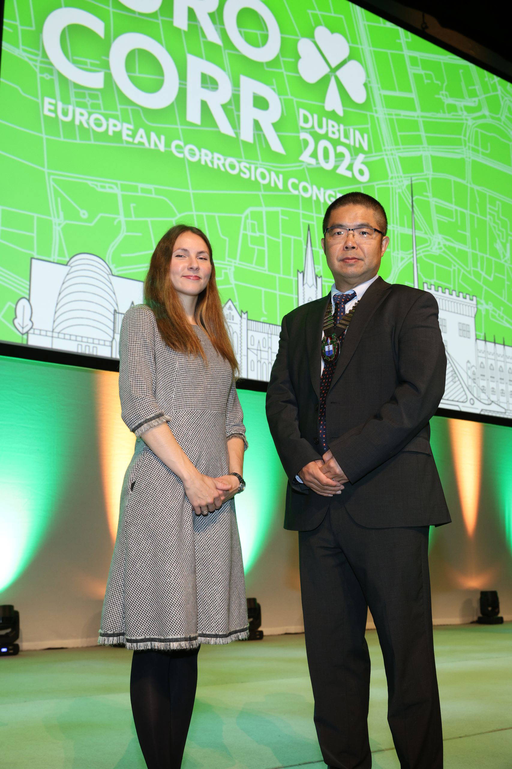 4 Izabela Gajewska, ICorr speaker during the Plenary Session on Advocacy, with Dr Yunnan Gao, ICorr President